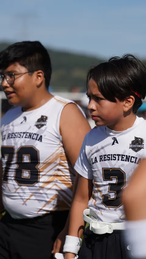 La Resistencia, vs Bucs